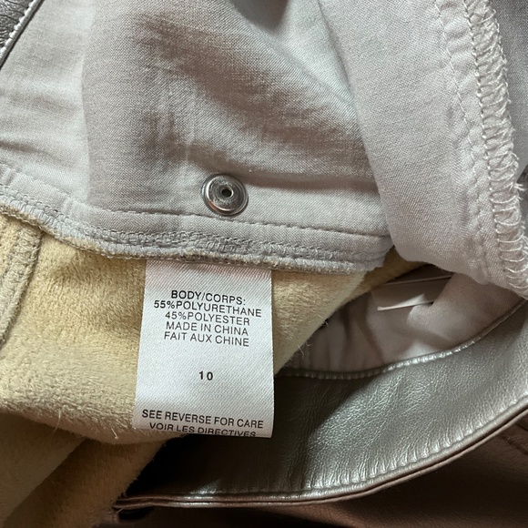 NWT CAMI NYC Hanie Silver Metallic 5 Pocket Jeans Straight Cropped Leg SZ 10 - Picture 10 of 13